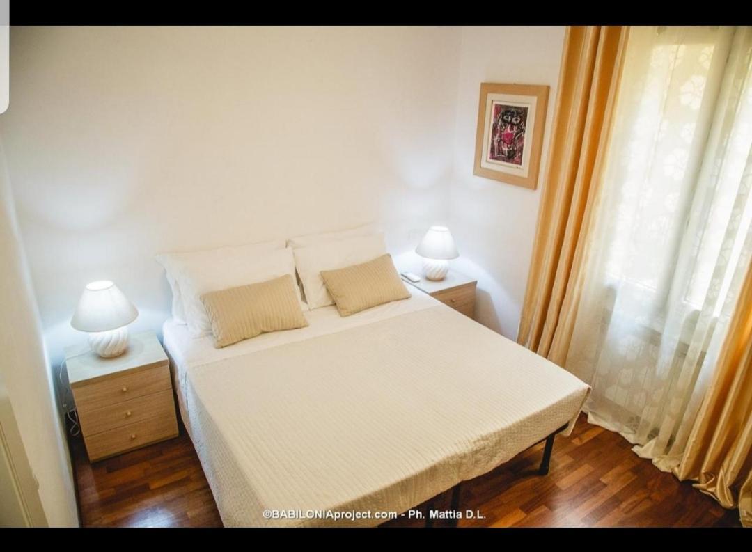 Nel Sole Appartamenti Bolonia Habitación foto