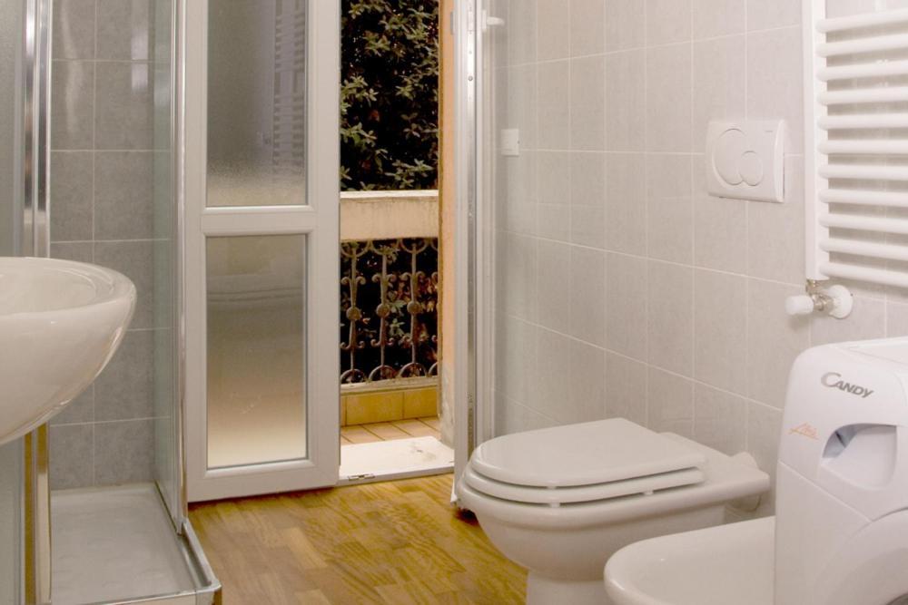 Nel Sole Appartamenti Bolonia Habitación foto